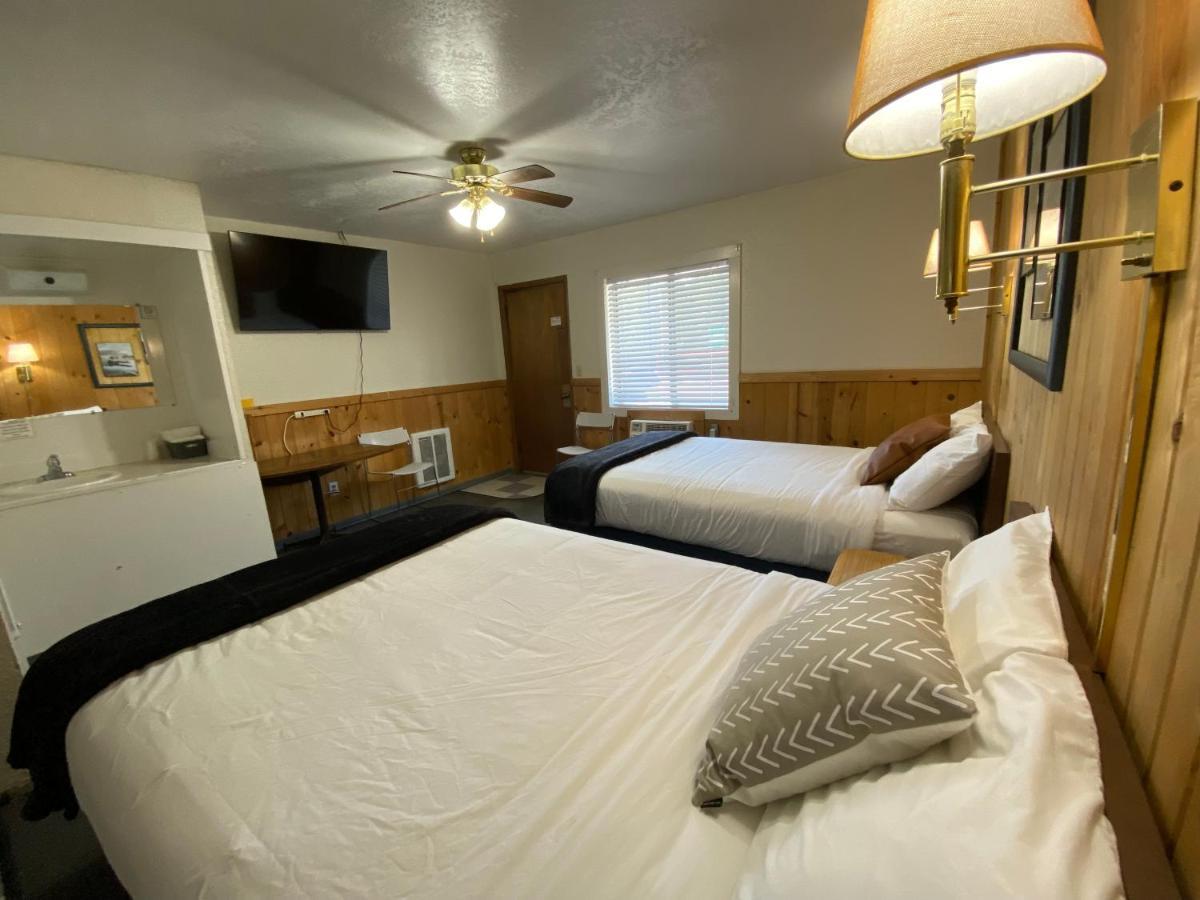 Columbia Point Resort Kettle Falls 外观 照片
