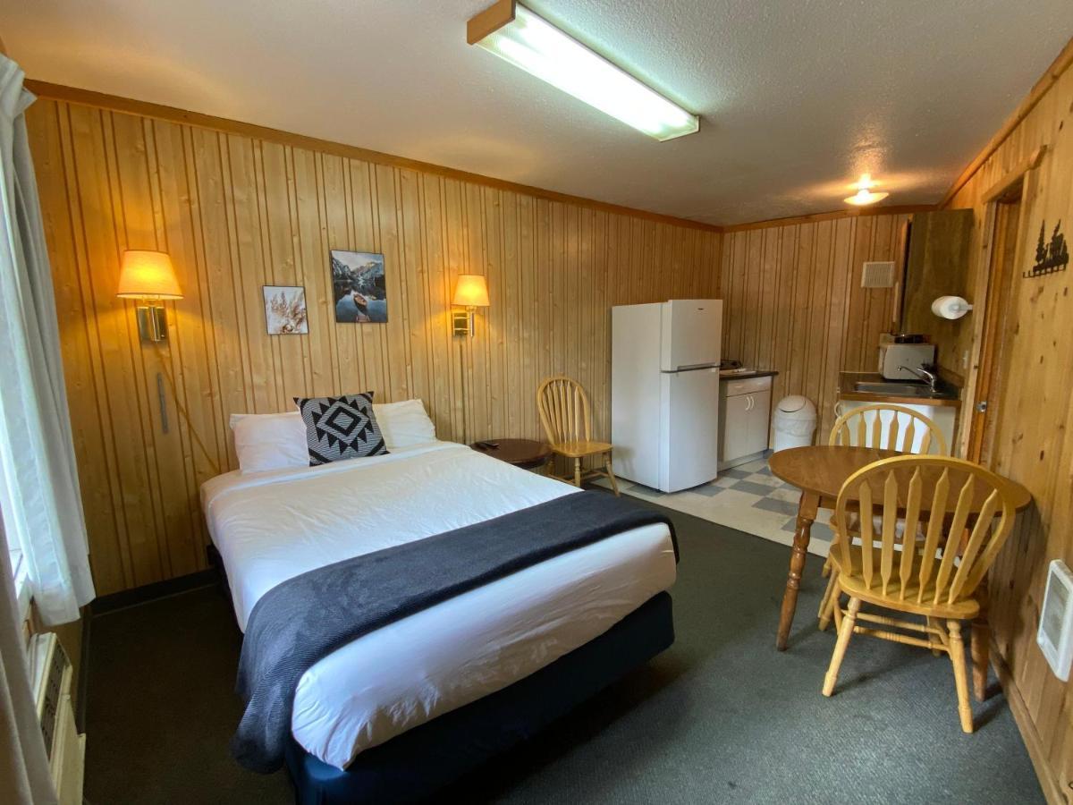Columbia Point Resort Kettle Falls 外观 照片