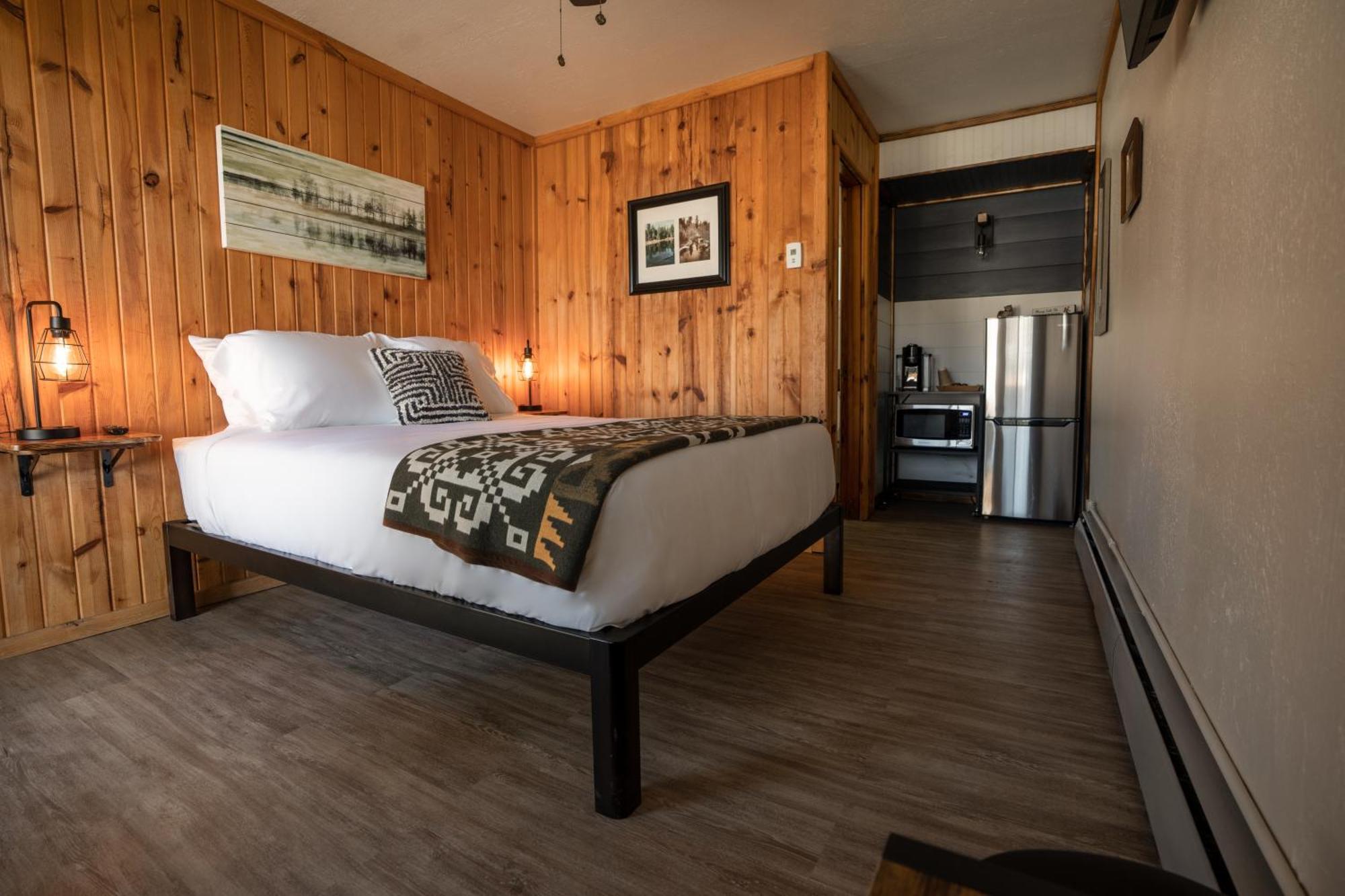 Columbia Point Resort Kettle Falls 外观 照片